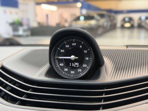 Porsche Taycan Performance Plus 93.4kWh 4S Saloon 4dr Electric Auto 4WD (571 ps) 37
