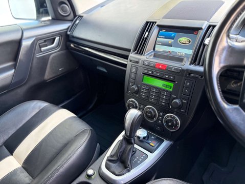 Land Rover Freelander 2.2 Freelander Sport LE SD4 Auto 4WD 5dr 17