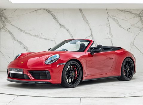 Porsche 911 Carrera GTS Cabriolet (992) 1