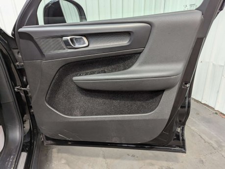 Volvo XC40 1.5 XC40 R-Design T5 Recharge Auto 5dr 53