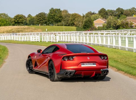 Ferrari 812 Superfast 7
