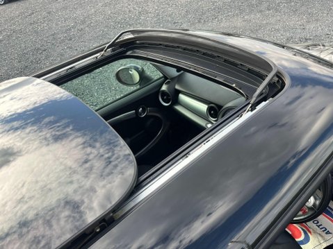 Mini Hatch 1.6 Cooper S Euro 4 3dr 28