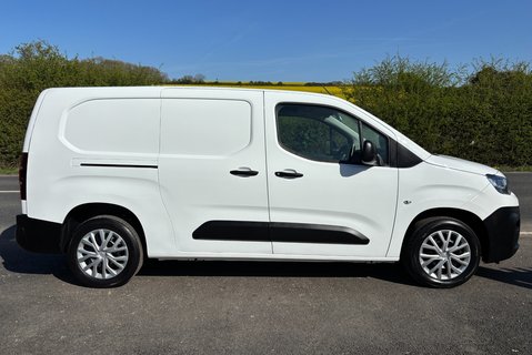 Citroen Berlingo 950 Enterprise XL 102 ps BlueHdi Panel Van 10