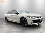 Volkswagen Passat 1.5 TSI eHybrid 19.7kWh R-Line Estate 5dr Petrol Plug-in Hybrid DSG Euro 6 1