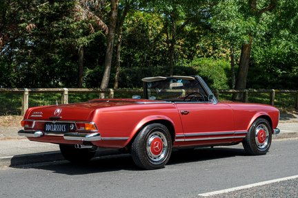 Mercedes-Benz SL Series 280SL Pagoda 3