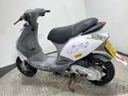 Piaggio Zip 2010 2 STROKE PROJECT SCOOTER SPARES OR REPAIR 50CC 6