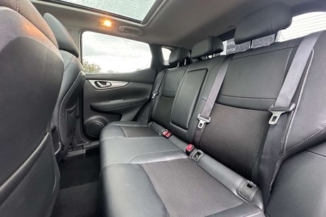 Nissan Qashqai 1.3 DIG-T Tekna SUV 5dr Petrol Manual Euro 6 (s/s) (140 ps) 21