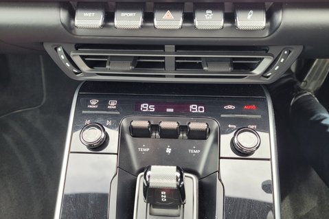 Porsche 911 CARRERA 4S PDK 41