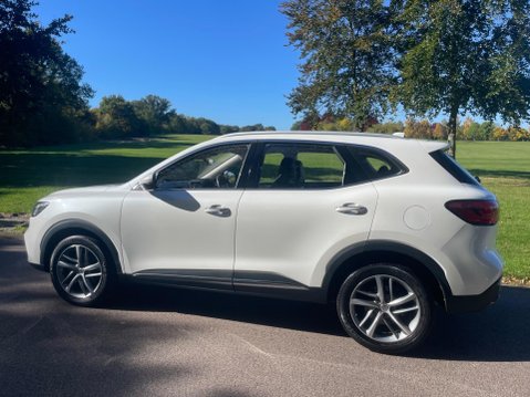 MG HS 1.5 T-GDI Exclusive DCT Euro 6 (s/s) 5dr 31