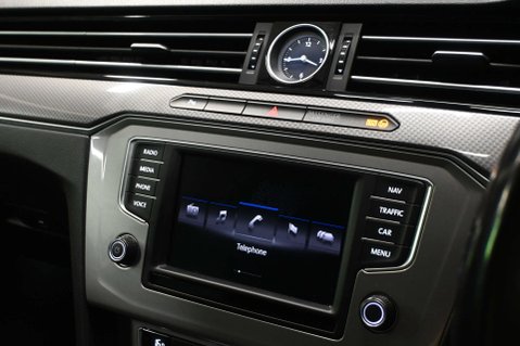 Volkswagen Passat 2.0 Passat Alltrack TDI BlueMotion Technology 4Motion Semi-Auto 4WD 5dr 64