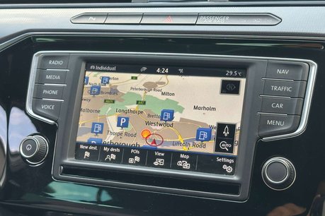 Volkswagen Passat 2.0 TDI R-Line Estate 5dr Diesel DSG Euro 6 (s/s) (190 ps) 45