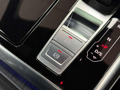 Audi Q8 3.0 TFSI V6 55 Vorsprung SUV 5dr Petrol Tiptronic quattro Euro 6 (s/s) (340 64