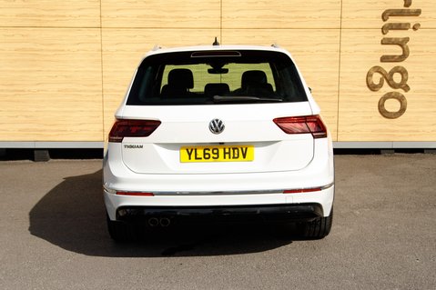 Volkswagen Tiguan R-LINE TECH TDI DSG 6