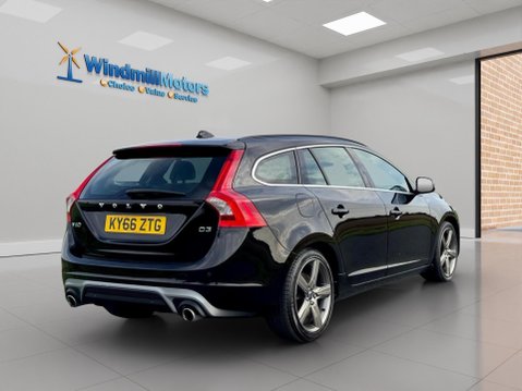 Volvo V60 2.0 D3 R-Design Nav Auto Euro 6 (s/s) 5dr 10