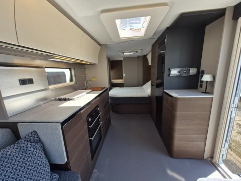 Adria Alpina 632 Mississippi 13