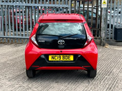 Toyota Aygo VVT-I X-PLAY 22