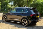 Volkswagen Tiguan R-LINE TECH TSI 4MOTION DSG 15