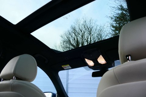 BMW 5 Series 2.0 520d xDrive M Sport Auto 4WD 5dr 25