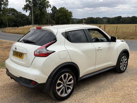 Nissan Juke 1.2 DIG-T Tekna SUV 5dr Petrol Manual Euro 6 (s/s) (115 ps) 31