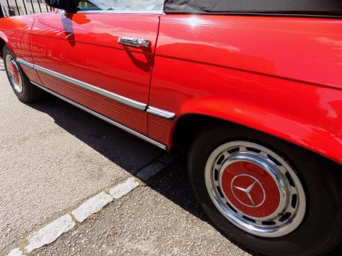 Mercedes-Benz R107 280 SL Sports 24