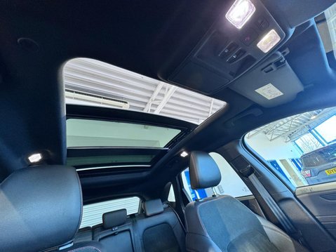 Ford Kuga 2.5h Duratec ST-Line X Edition CVT Euro 6 (s/s) 5dr 34