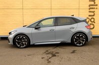Cupra Born V2 10