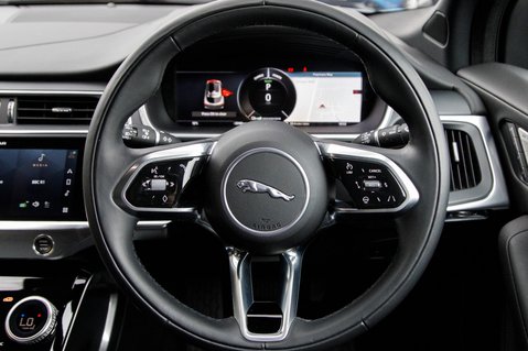 Jaguar I-Pace BLACK 22