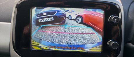 Toyota Aygo 1.0 VVT-I X-PLAY FULL SERVICE HISTORY! 9 SERVICES! BLUETOOTH! 1