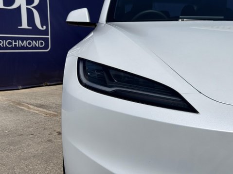 Tesla Model 3 Saloon 4dr Electric Auto RWD (208 ps) 11