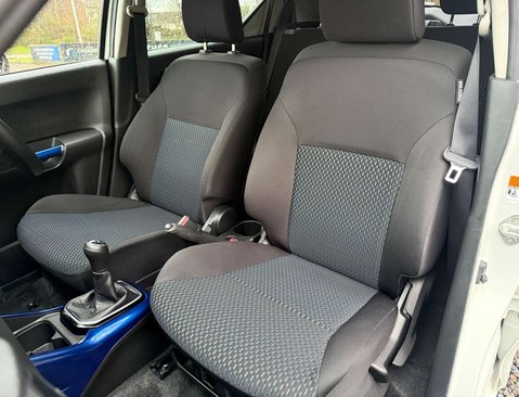 Suzuki Ignis 1.2 Ignis SZ3 DualJet MHEV 5dr 14