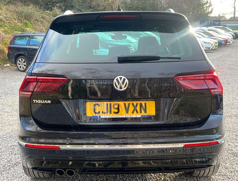 Volkswagen Tiguan 2.0 Tiguan R-Line Tech TDI Semi-Auto 5dr 5