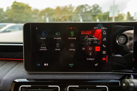 Renault 5 TECHNO E-TECH 22