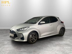 Toyota Yaris 1.5 VVT-h Design Hatchback 5dr Petrol Hybrid E-CVT Euro 6 (s/s) (116 ps) Ai