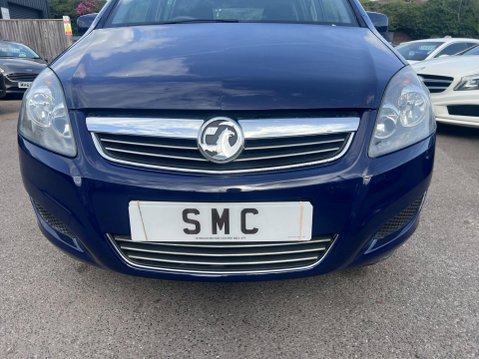 Vauxhall Zafira 1.6 16V Exclusiv Euro 5 5dr 9