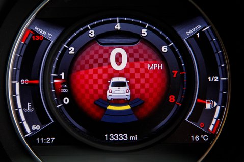 Abarth 500 595 TURISMO 25