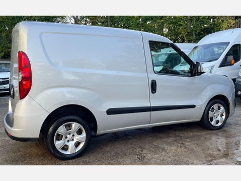 Vauxhall Combo 1.3 CDTi 2000 16v Sportive Panel Van 3dr Diesel Manual FWD L1 H1 (133 g/km, 8