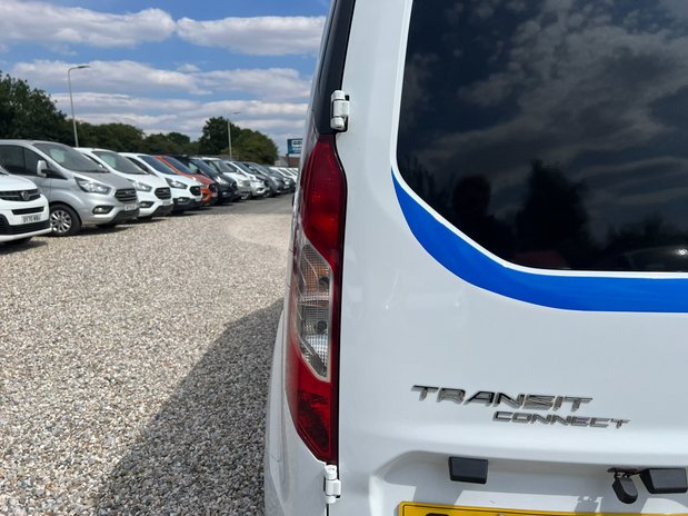 Ford Transit Connect Crew Cab LWB L2H1 Low Roof Trend Air Con EURO 6 NO VAT 22
