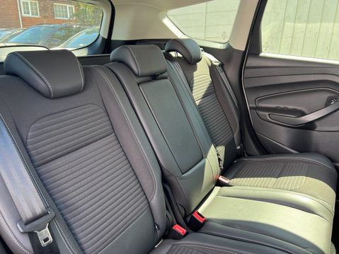 Ford Kuga 1.5T EcoBoost Titanium SUV 5dr Petrol Auto AWD Euro 6 (s/s) (182 ps) 15