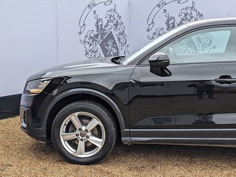 Audi Q2 TFSI SPORT 5