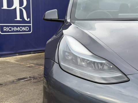 Tesla Model 3 (Dual Motor) Performance Saloon 4dr Electric Auto 4WDE (Performance Upgrade 12