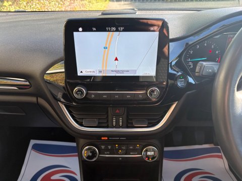 Ford Fiesta TITANIUM 15