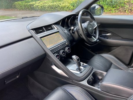 Jaguar E-Pace 2.0 P200 R-Dynamic SE Auto AWD Euro 6 (s/s) 5dr 27