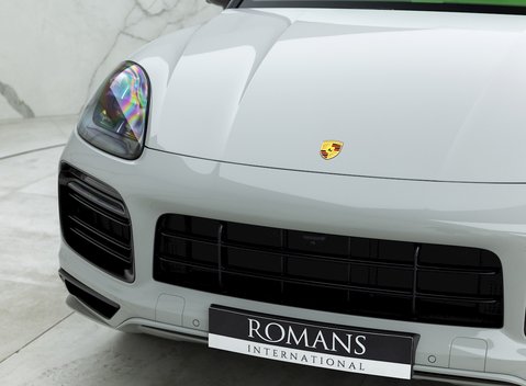 Porsche Cayenne GTS Coupé 26