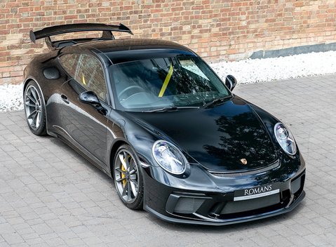 Porsche 911 (991.2) GT3 8