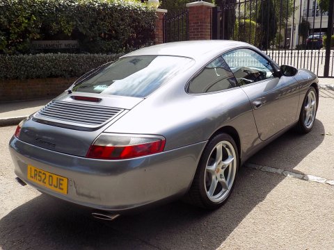 Porsche 911 CARRERA 2 TIPTRONIC S 9