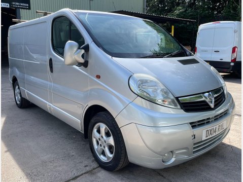 Vauxhall Vivaro 2.0 2900 CDTi Sportive Panel Van 4dr Diesel Manual FWD L3 (195 g/km, 113 bh 4