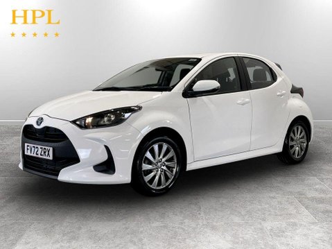 Toyota Yaris 1.5 VVT-h Icon Hatchback 5dr Petrol Hybrid E-CVT Euro 6 (s/s) (116 ps) Air 3