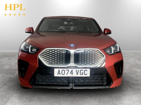BMW iX2 20 66.5kWh M Sport SUV 5dr Electric Auto eDrive (11kW Charger) (204 ps) 1 O 2