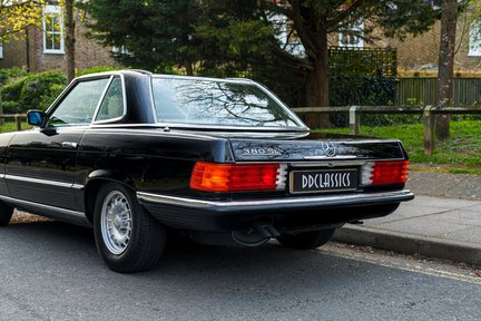 Mercedes-Benz SL Series 380 SL 14