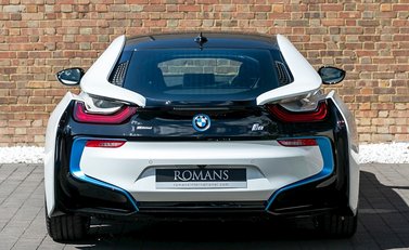 BMW I8 5